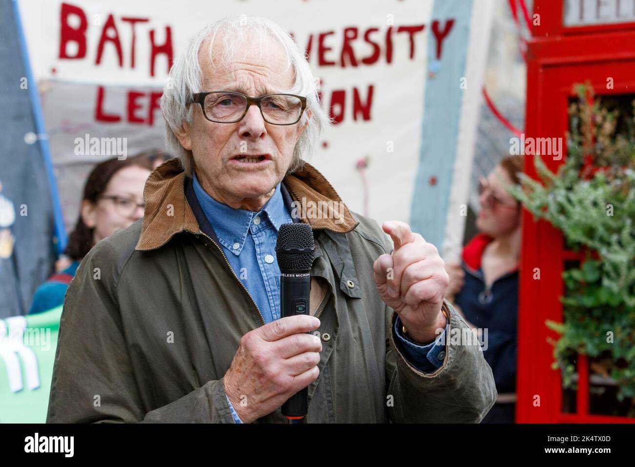 Bath 1/10/22 Film director Ken Loach in front of Bath train station as he speaks to protesters
