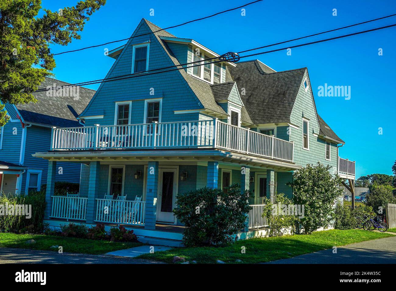 old martha vineyard gingerbread houses historical district Stock Photo ...