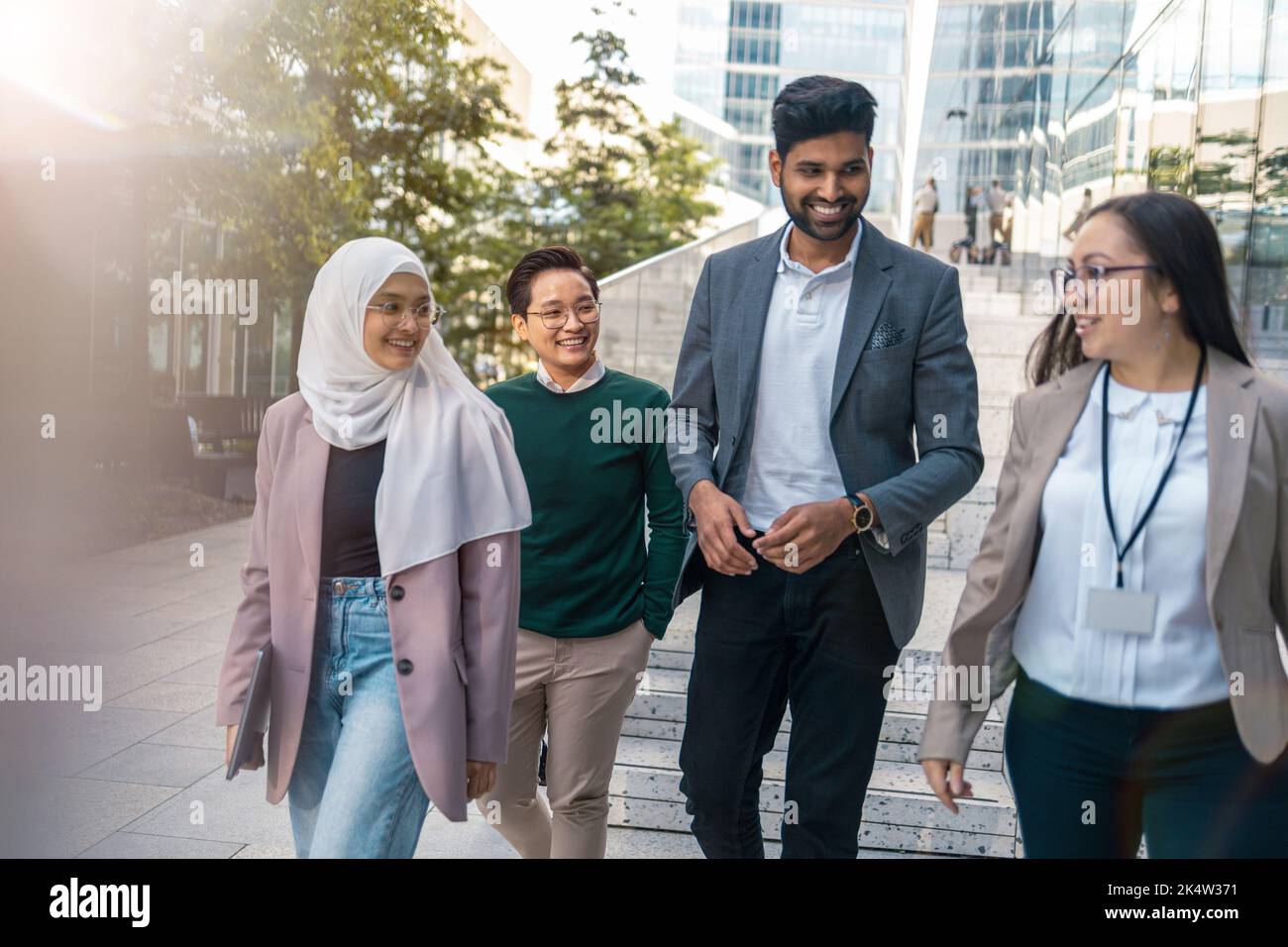 Group young people employee hi-res stock photography and images - Alamy