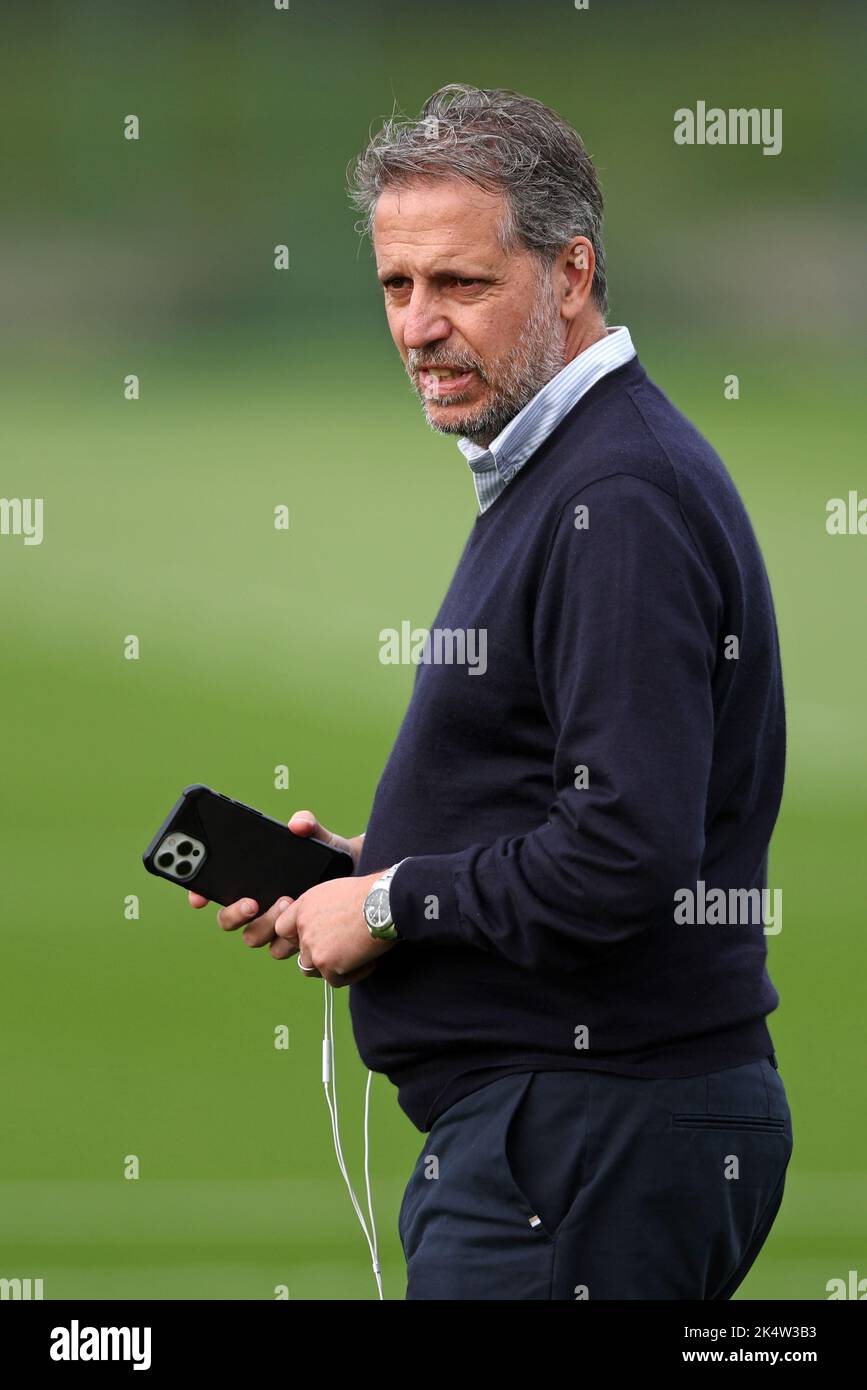 Tottenham hotspur training ground hires stock photography and images