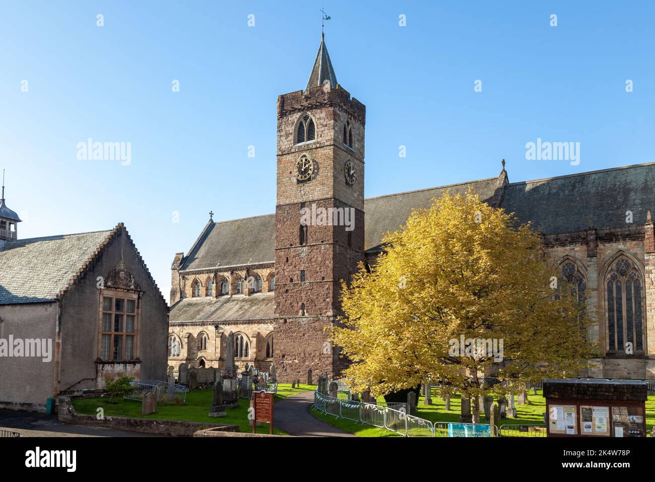 Dunblane Cathedral, Dunblane, Perthshire, Scotland Stock Photo Alamy