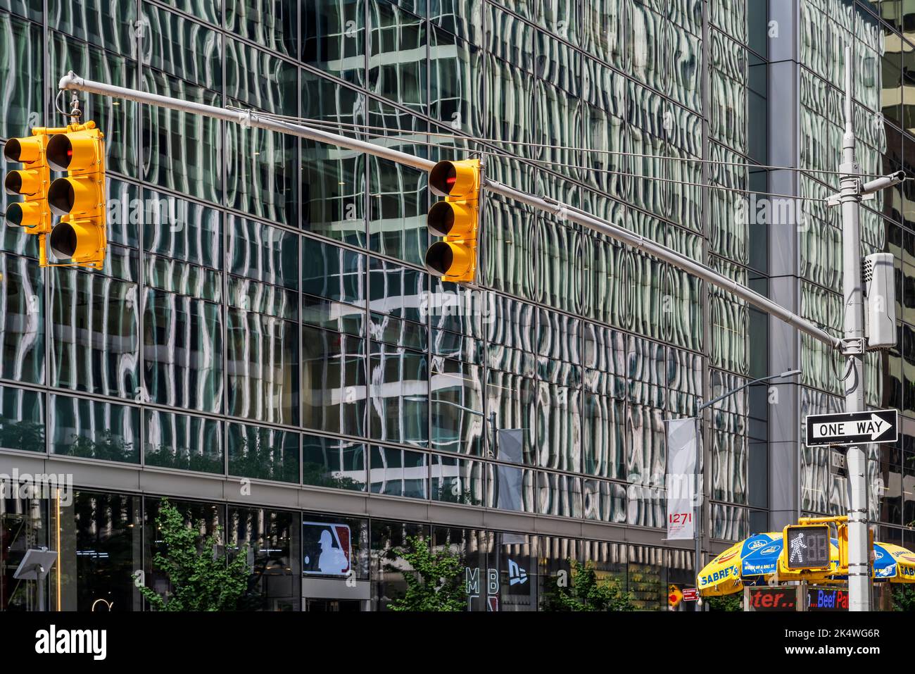 Traffic light, Manhattan, New York, USA Stock Photo
