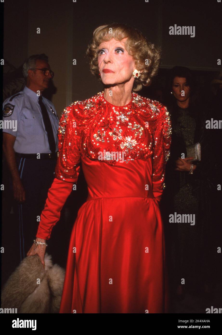 bette davis red dress Bette Davis's 20 greatest performances  ranked! | Bette Davis