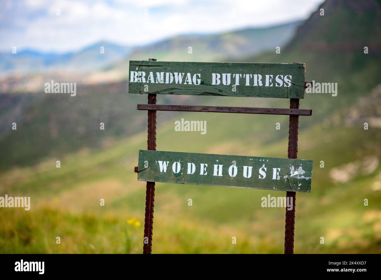 A sign post on the Brandwag Buttress trail in the Golden Gate Highlands National Park, South Africa Stock Photo