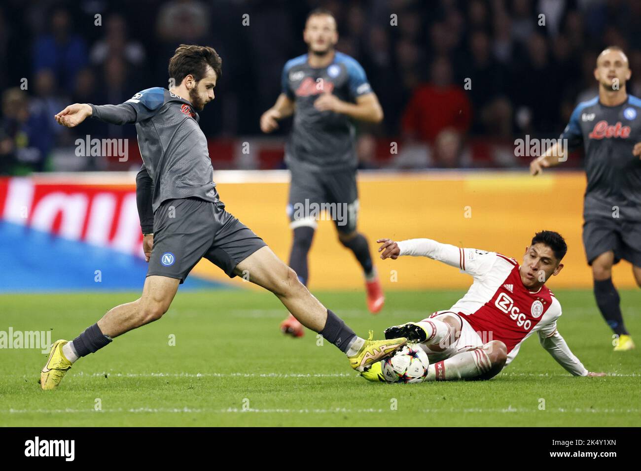 Amsterdam, Netherlands. 04th Oct, 2022. AMSTERDAM - (lr) Khvicha