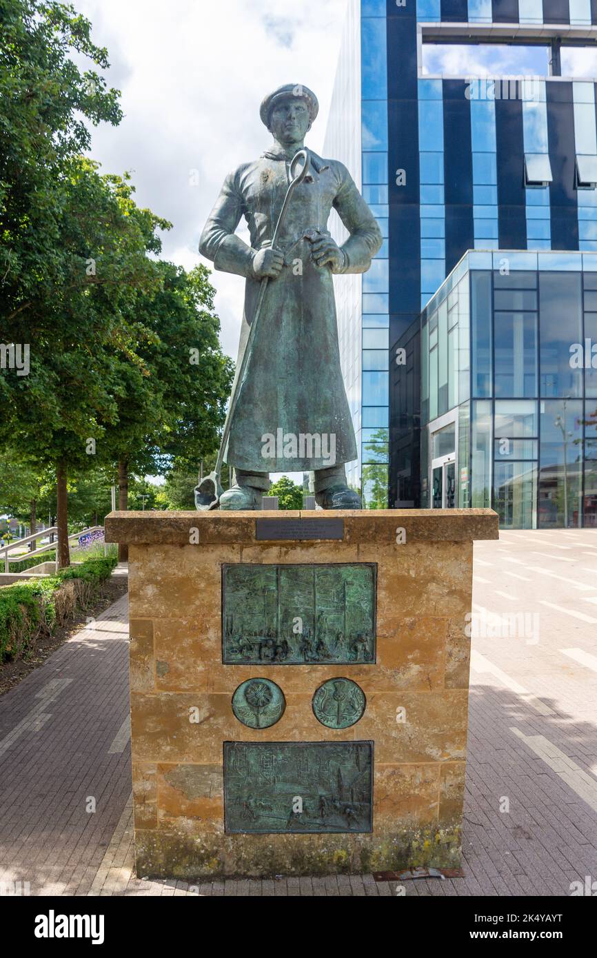 Corby Steelworker memorial statue by The Core at Corby Cube, George Street, Corby, Northamptonshire, England, United Kingdom Stock Photo