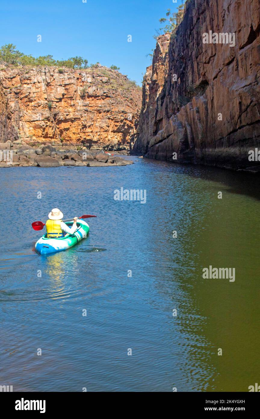 Canoeing in Nitmiluk (Katherine Stock Photo Alamy
