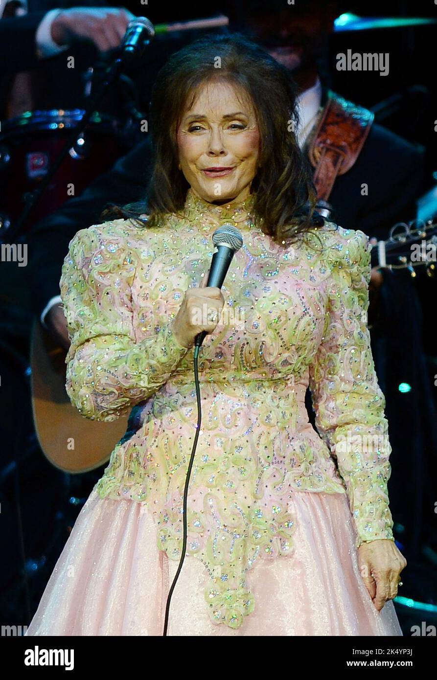 HOLLYWOOD FL SEPTEMBER 15 Loretta Lynn performs at Hard Rock Live