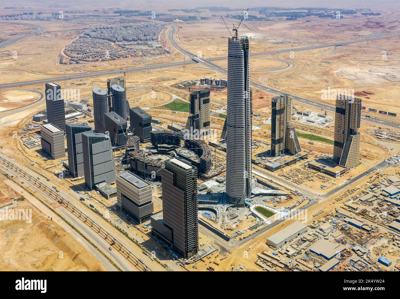 (221005) CAIRO, Oct. 5, 2022 (Xinhua) Aerial photo taken on July