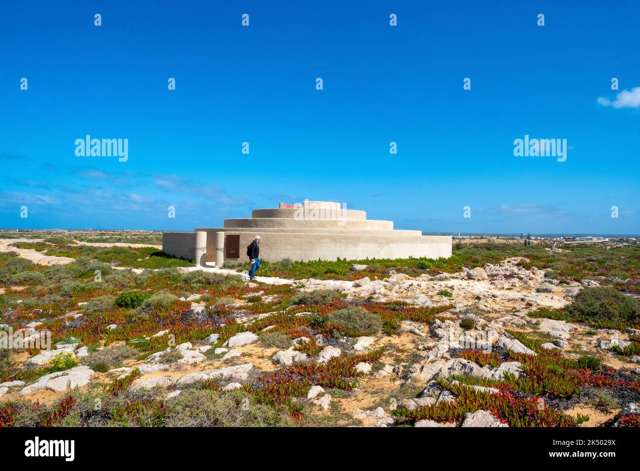 'The Voice of Sea' (O Voz do Mar), an outdoor labyrinth and sculpture inside the Fortaleza de Sagres, Portugal Stock Photo