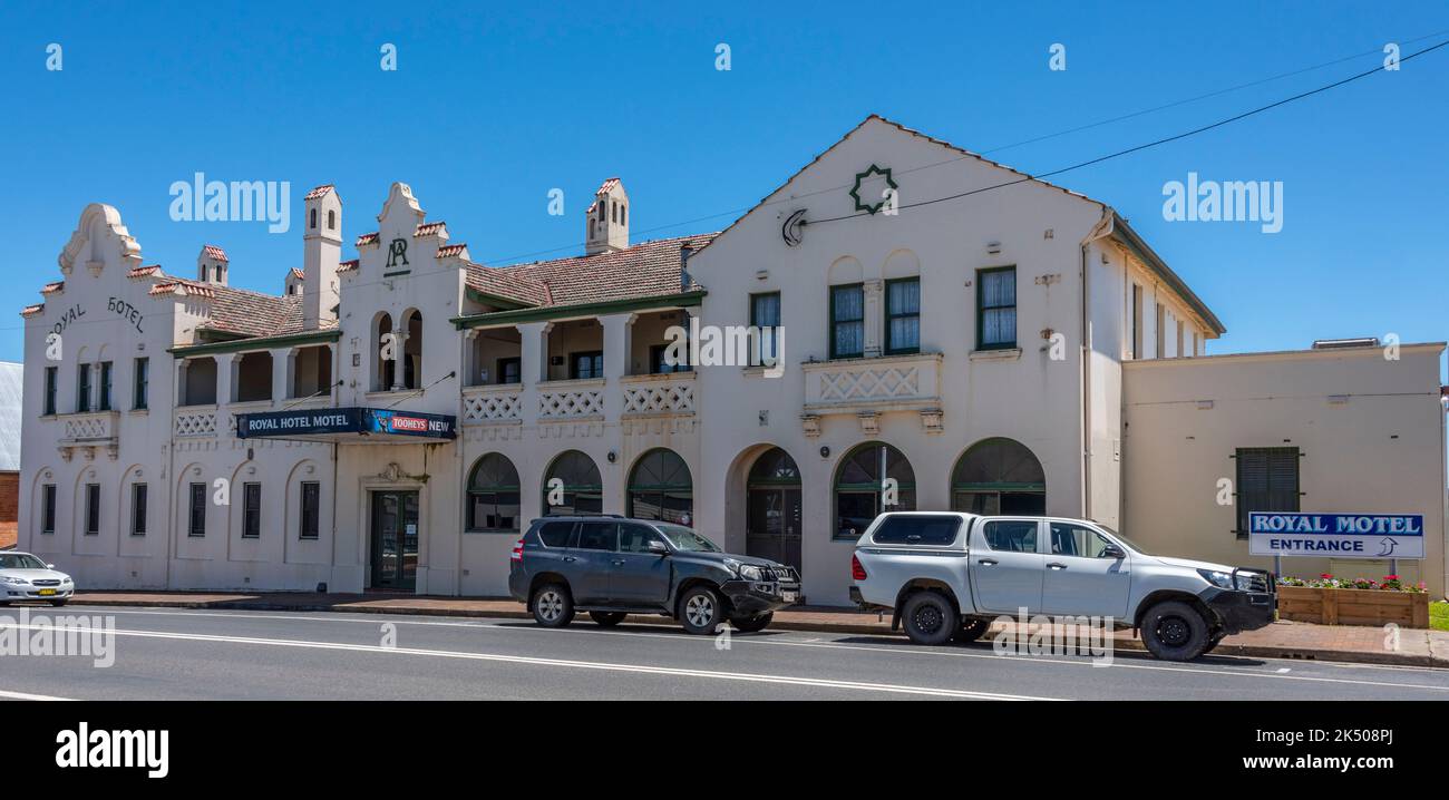 Build in the 1840's, the Royal Hotel Motel was originally known as Georges Inn and was Tenterfield's first licensed premises in 1849 Stock Photo