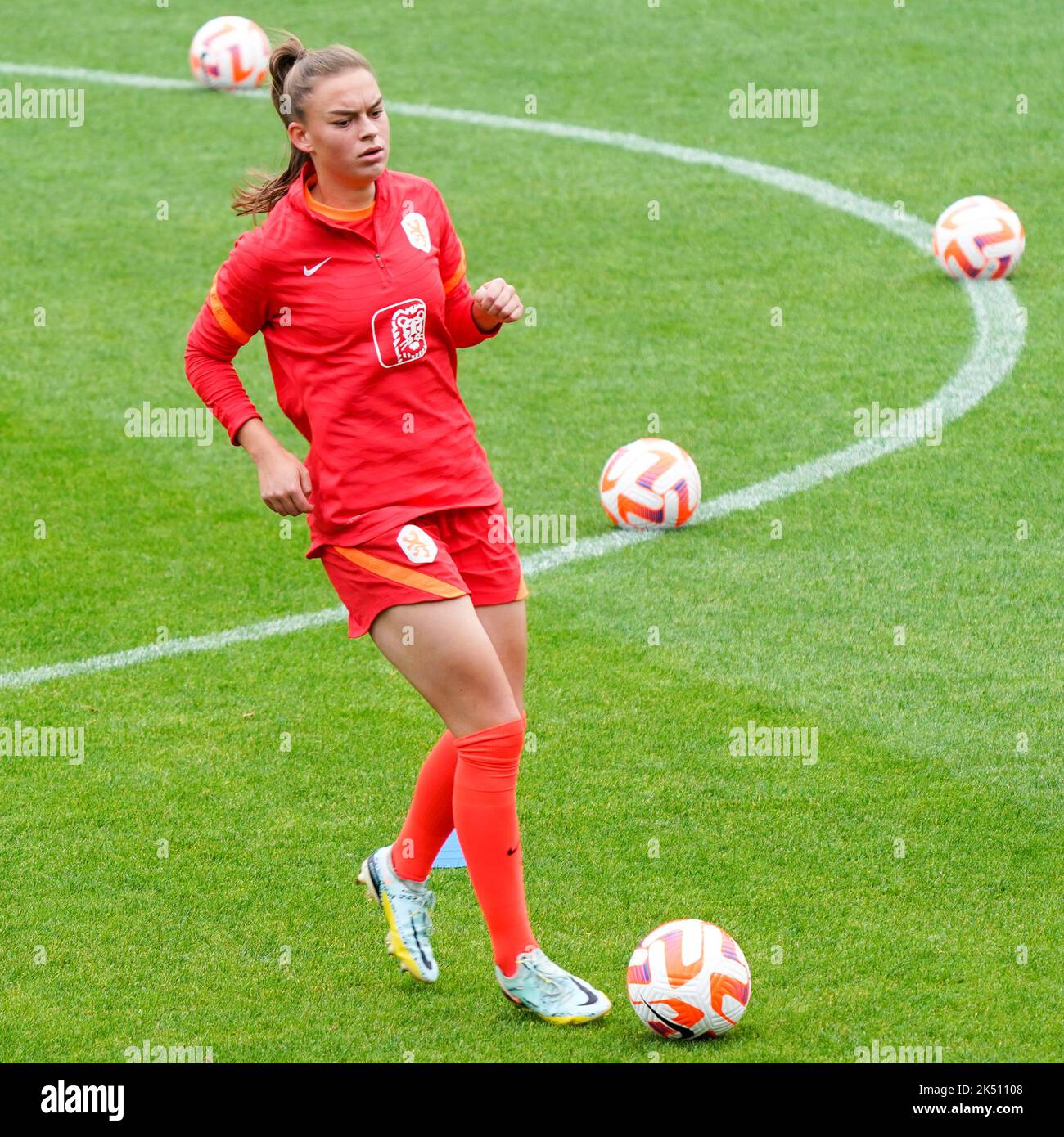 ZEIST, NETHERLANDS - OCTOBER 5: Romee Leuchter of the Netherlands during a Training Session of the Netherlands Women’s Football Team at the KNVB Campus on October 5, 2022 in Zeist, Netherlands (Photo by Jeroen Meuwsen/Orange Pictures) Stock Photo