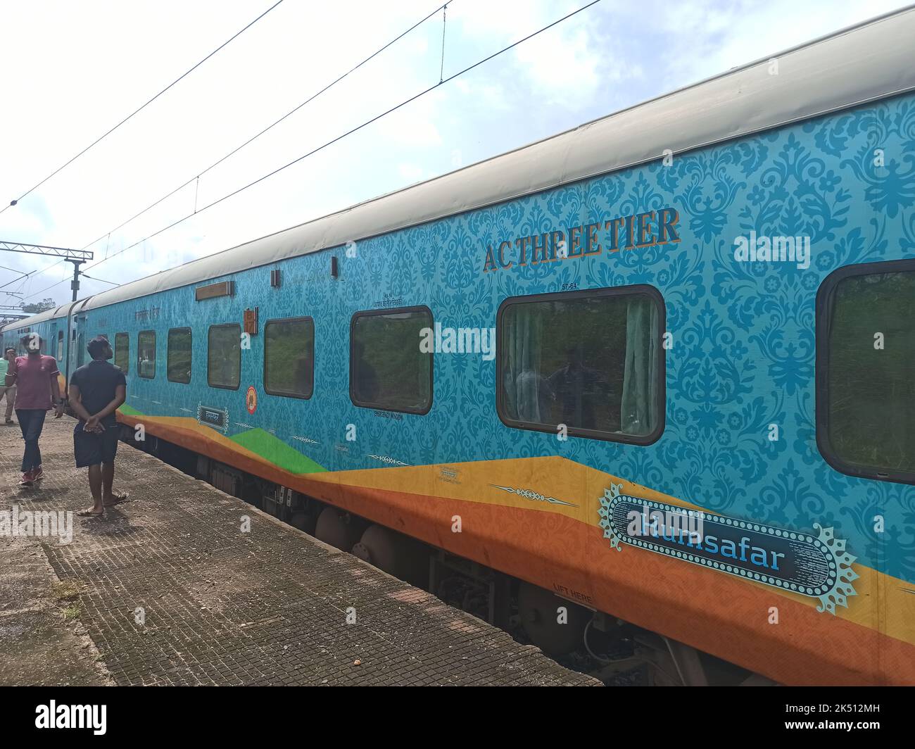 Humsafar express hires stock photography and images Alamy