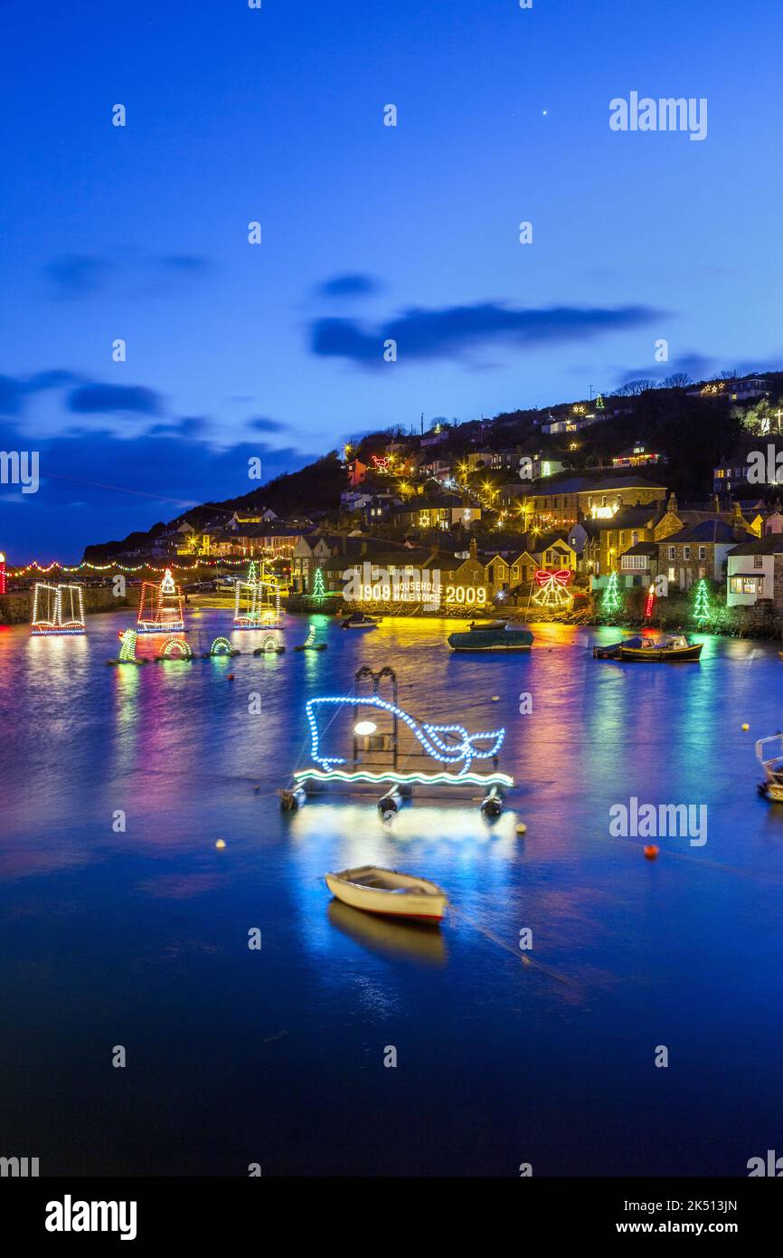 mousehole christmas lights; cornwall Stock Photo Alamy