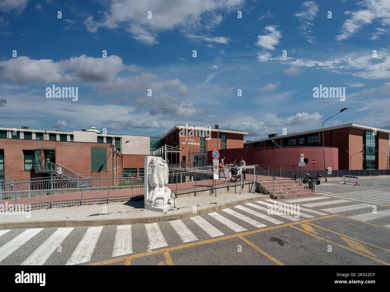 Mondovì, Cuneo, Italy - August 08, 2022: Main entrance of Regina Montis Regalis Hospital of Mondovì ASL CN 1. Stock Photo