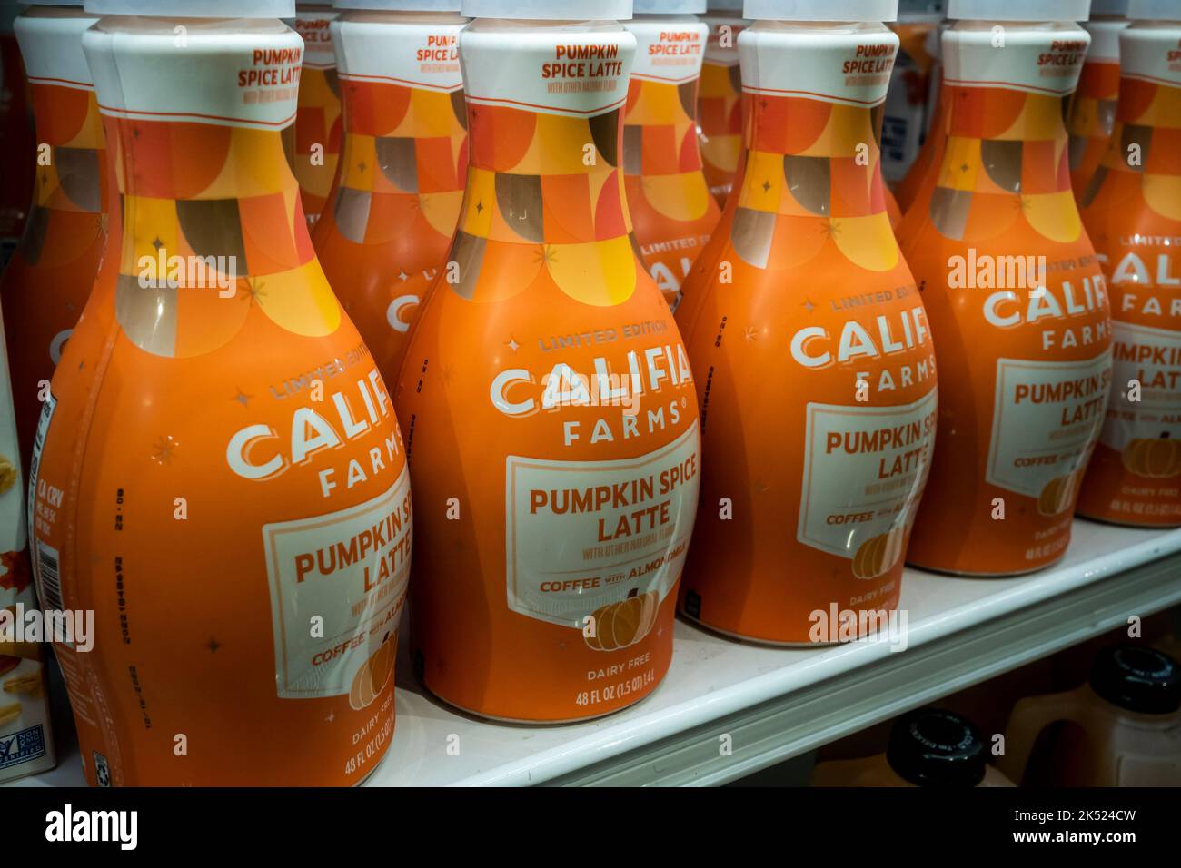 Pumpkin spice flavored Califia brand latte coffee drink in a Whole Foods Market supermarket in New York on Thursday, September 29, 2022.  (© Richard B. Levine) Stock Photo