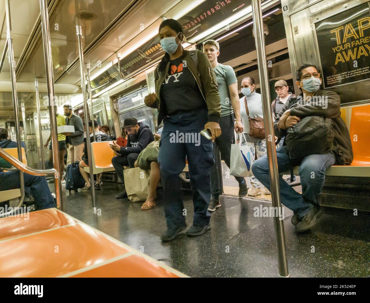 Weekend subway ridership in New York on Saturday, September 24, 2022. (© Richard B. Levine) Stock Photo