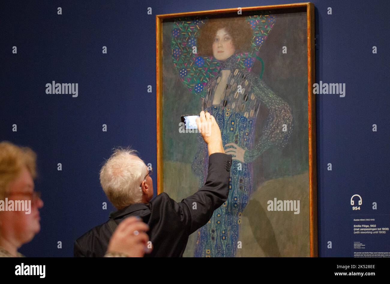Amsterdam, Netherlands. 5th Oct, 2022. People visit an exhibition featuring the artworks by Austrian painter Gustav Klimt (1862-1918) at the Van Gogh Museum in Amsterdam, the Netherlands, Oct. 5, 2022. Credit: Sylvia Lederer/Xinhua/Alamy Live News Stock Photo
