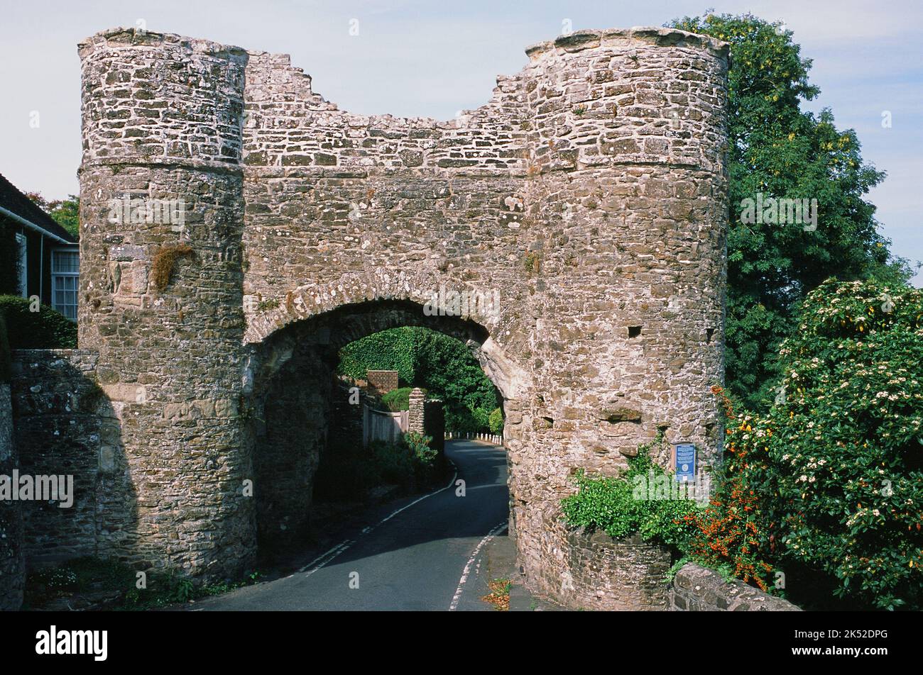 The medieval Strand Gate in the historic East Sussex town of Winchelsea, South East England Stock Photo