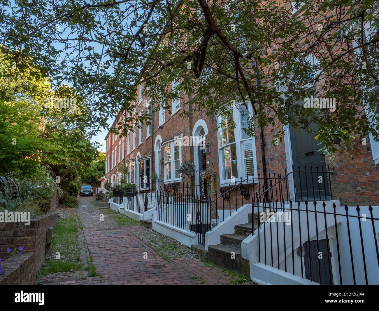 Royal tunbridge wells street hires stock photography and images Alamy