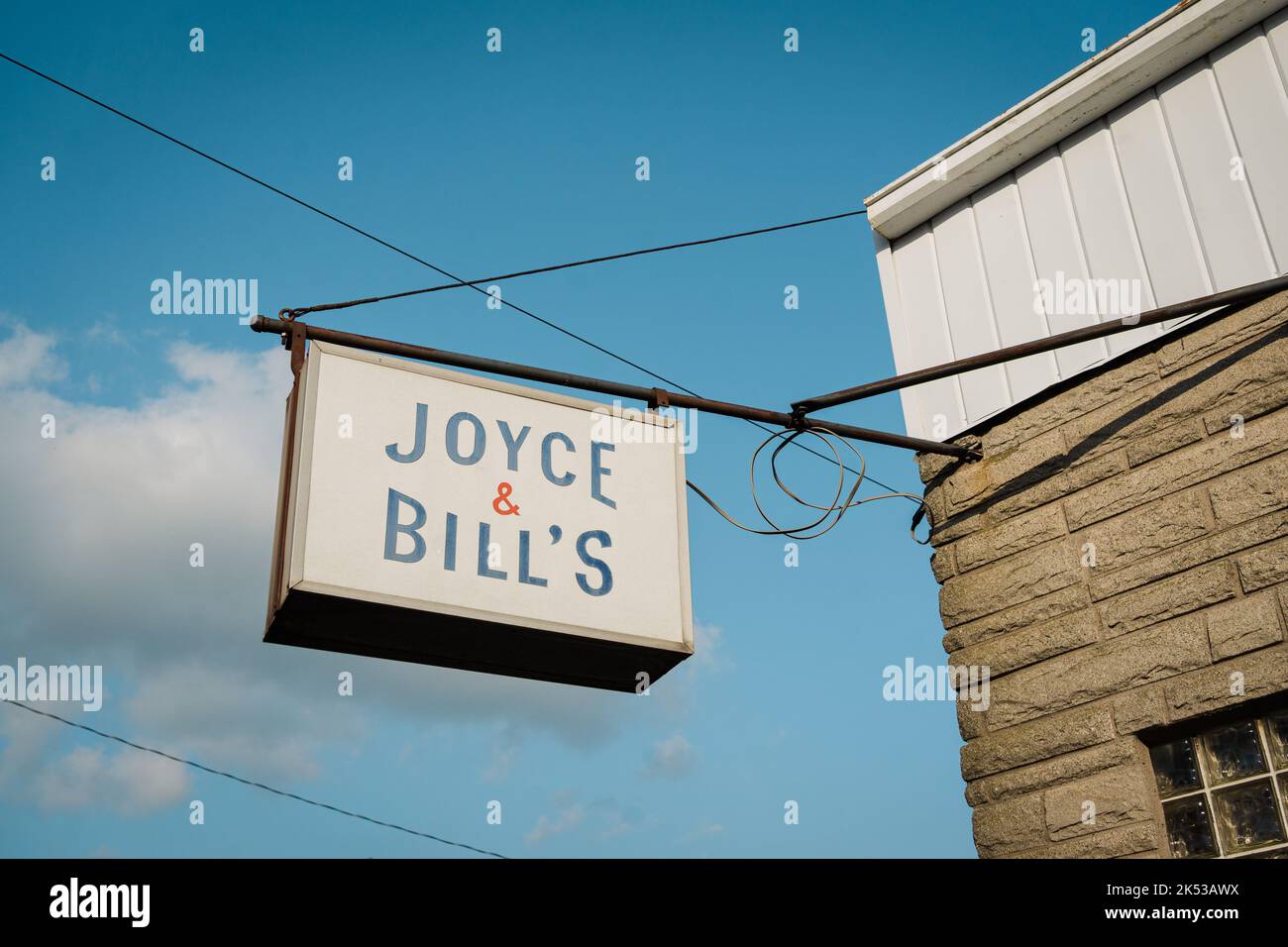 Joyce & Bills Bar & Grill vintage sign, Hazleton, Pennsylvania Stock Photo