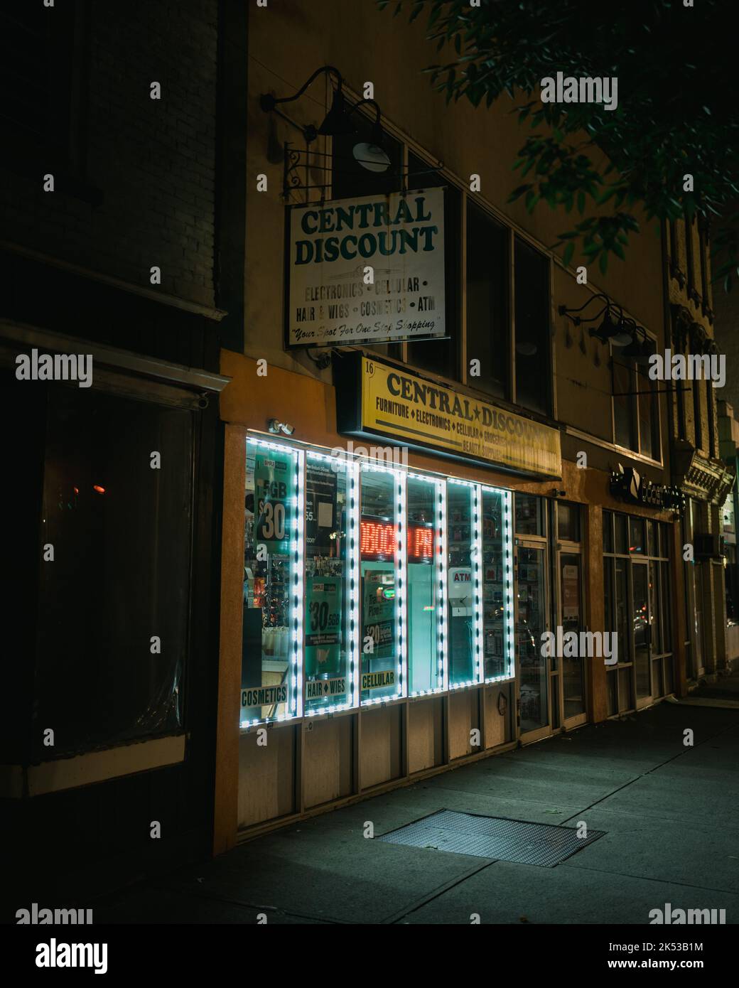 Central discount house hires stock photography and images Alamy