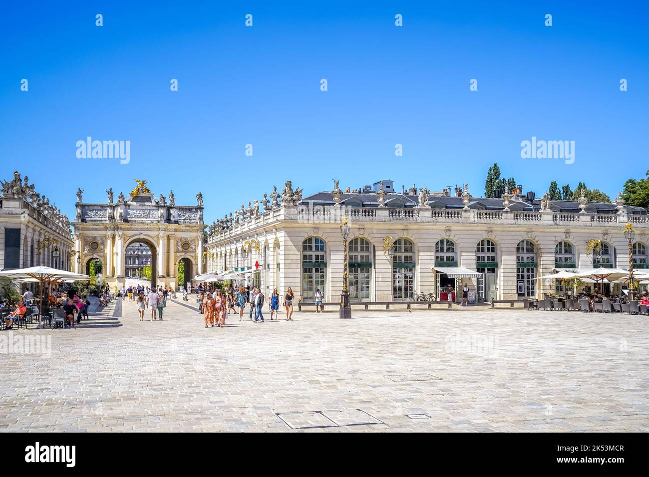 Porte Stanislas Hi res Stock Photography And Images Alamy porte-stanislas-hi-res-stock-photography-and-images-alamy