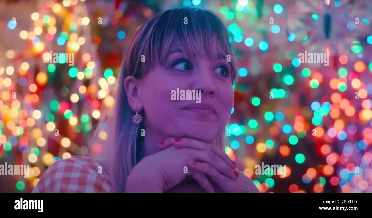 MEET CUTE, Kaley Cuoco, 2022. © Peacock / Courtesy Everett Collection