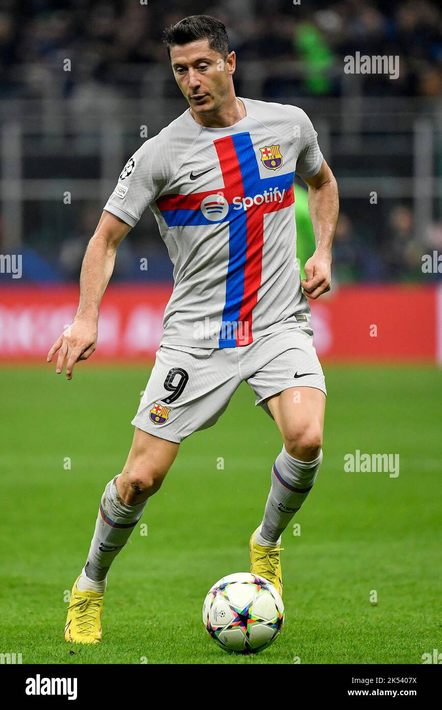 Robert Lewandowski of Barcelona in action during the Champions League Group C football match between FC Internazionale and FCB Barcelona at San Siro s Stock Photo