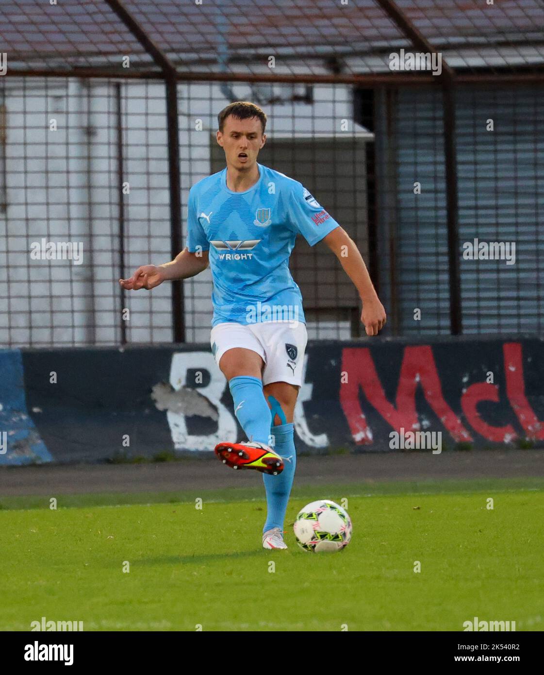 Ballymena Showgrounds, Ballymena, County Antrim, Northern Ireland, UK. 23 Aug 2022. Danske Bank Premiership – Ballymena United 1 Cliftonville 2. Ballymena United player Scot Whiteside (22) in action during the Danske Bank Irish League game. Stock Photo