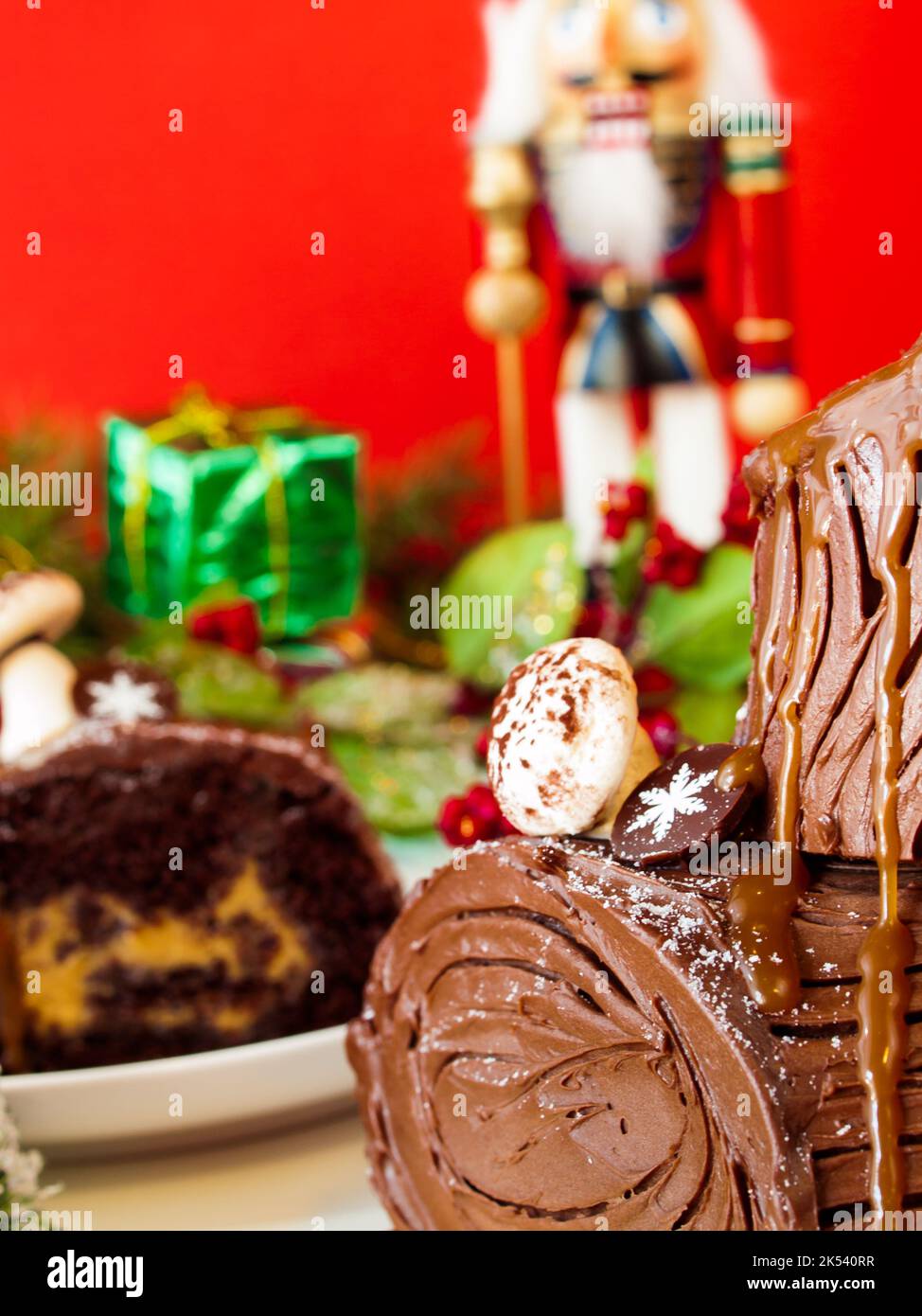 Yule Log Cake Stock Photo Alamy