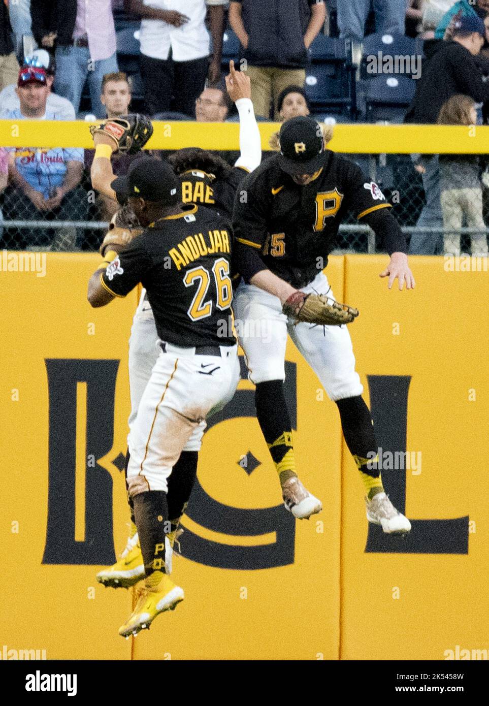 Pittsburgh, United States. 05th Oct, 2022. Pittsburgh Pirates relief  pitcher Johan Oviedo (62) throws in the third inning against the St. Louis  Cardinals at PNC Park on Wednesday October, 5 2022 in