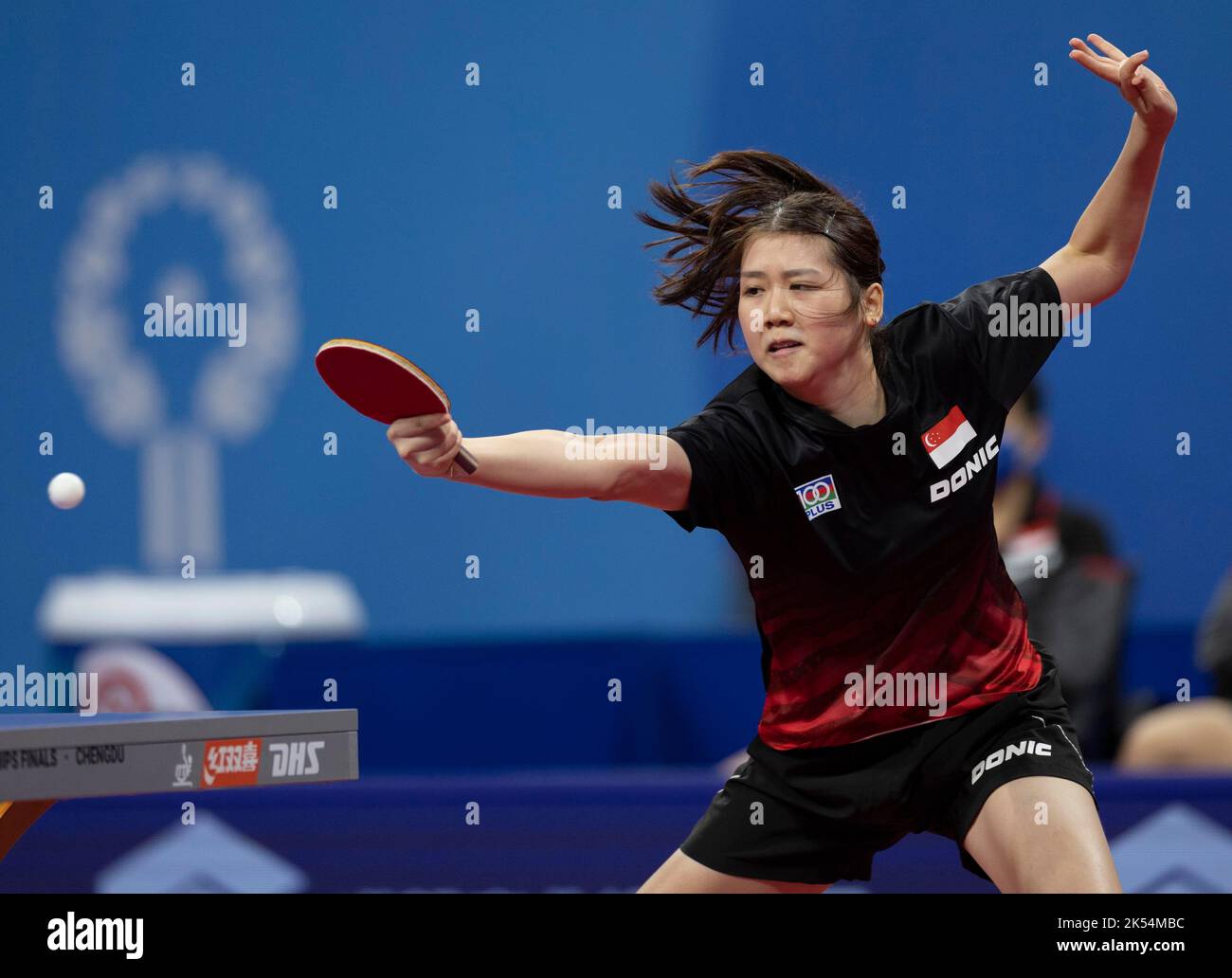 CHENGDU, CHINA - OCTOBER 6, 2022 - Wang Xinru of Singapore competes against Li Yuzhun of Chinese Taipei during the Women's match between Chinese and S Stock Photo