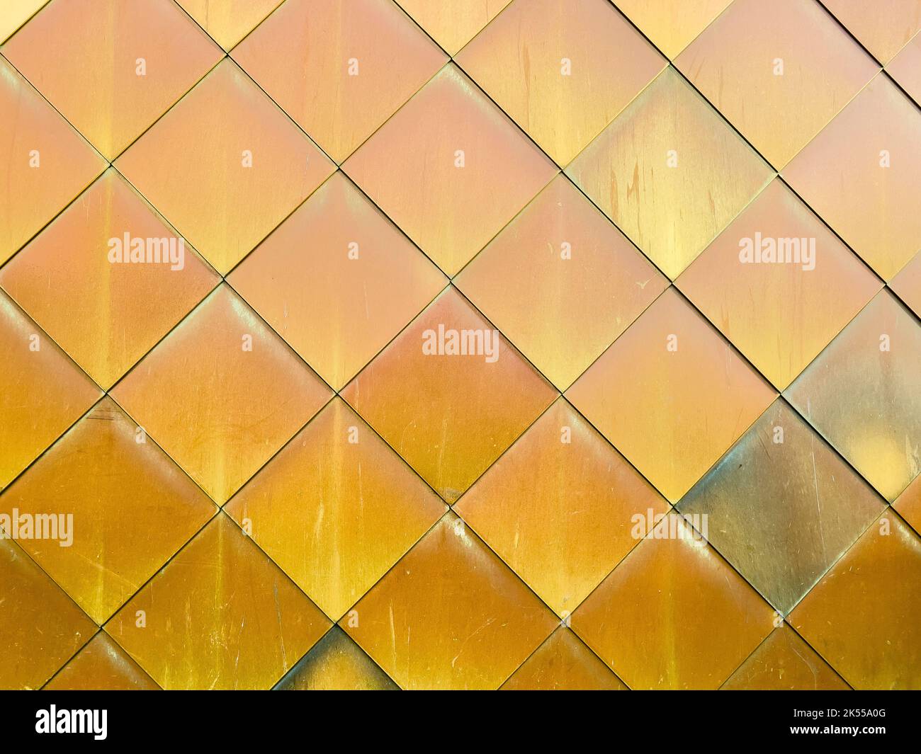 Golden gold background tiles hi-res stock photography and images - Alamy