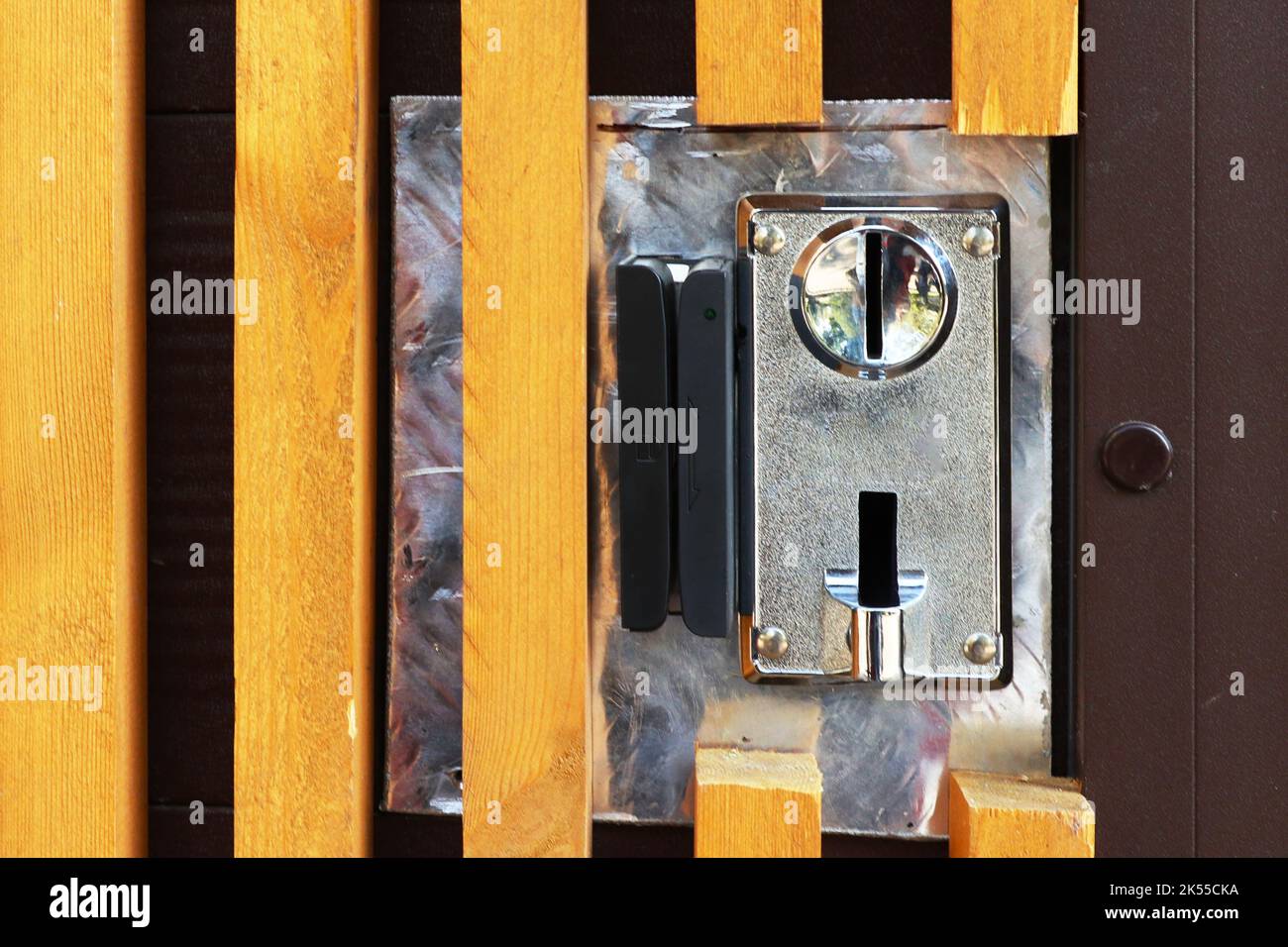 Toilet lock hi-res stock photography and images - Alamy