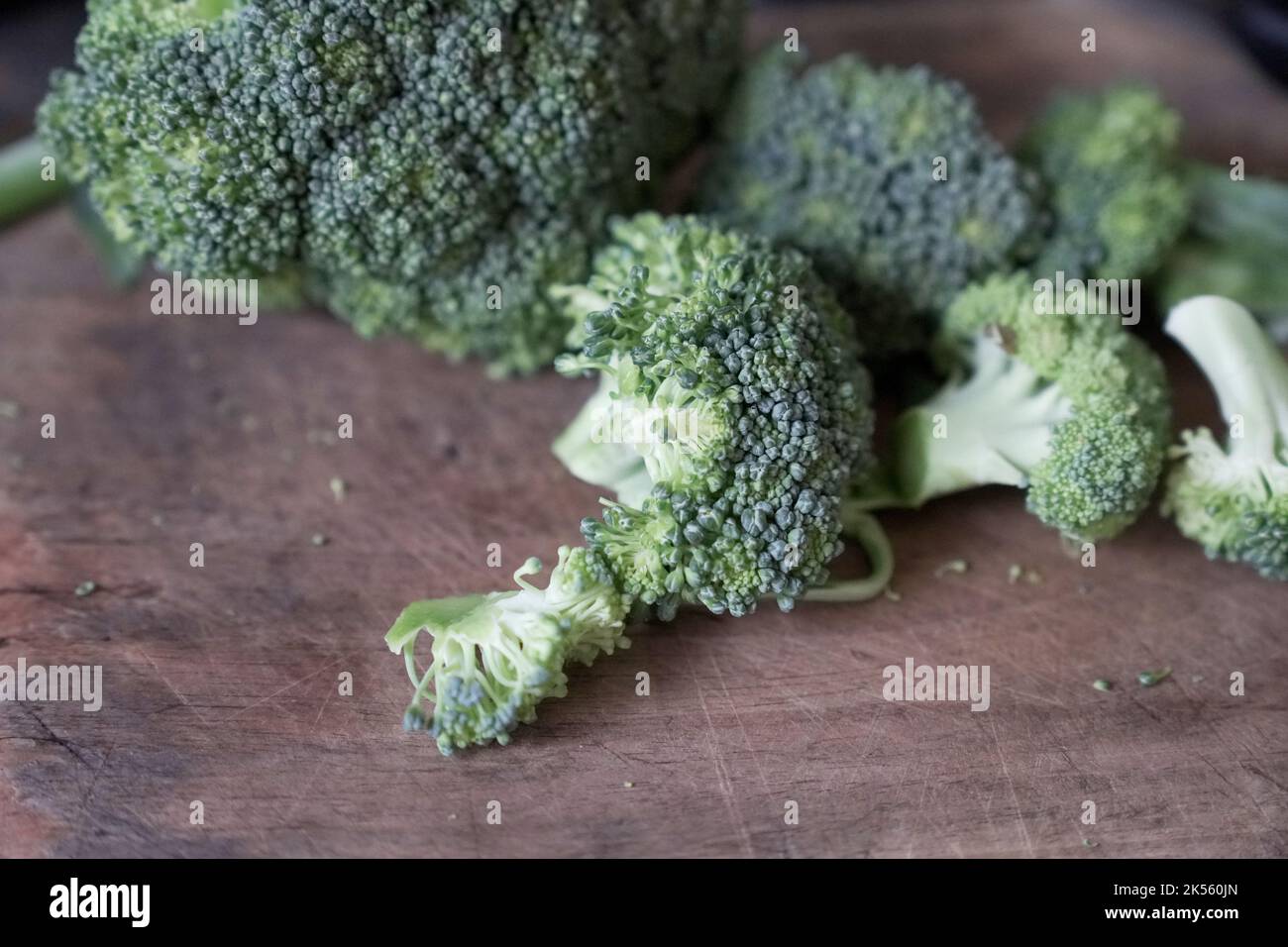 Broccoli Table Brócoli natural hi-res stock photography and images - Alamy