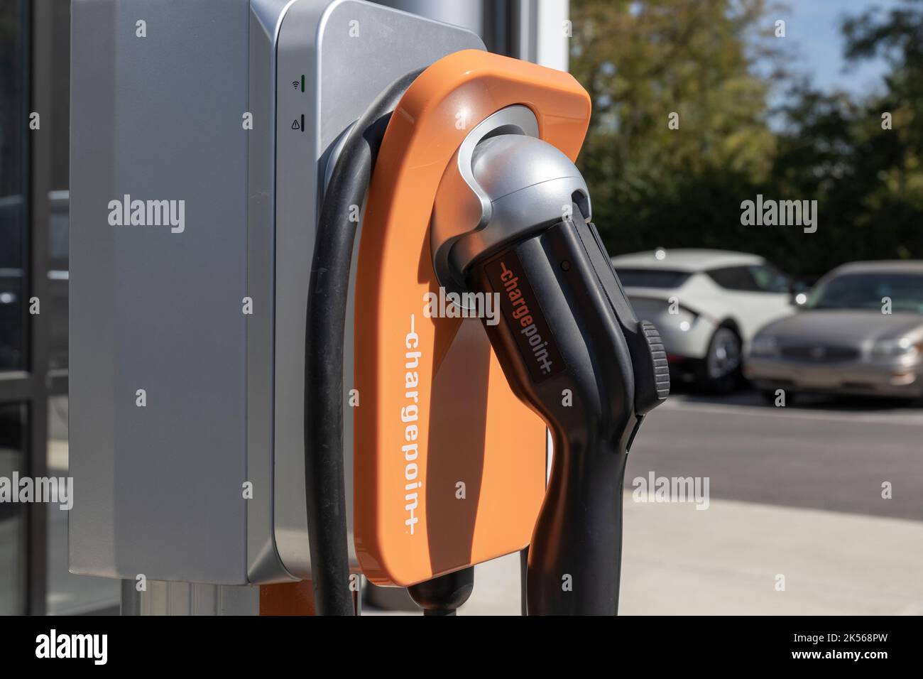 Indianapolis Circa October 2022 ChargePoint EV Charging Station