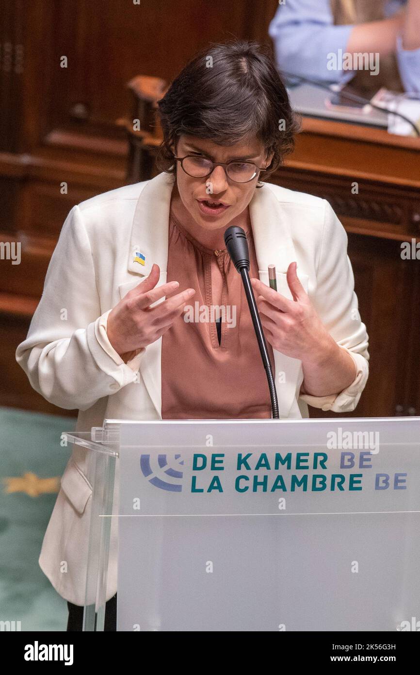 Tinne van der straeten hires stock photography and images Alamy