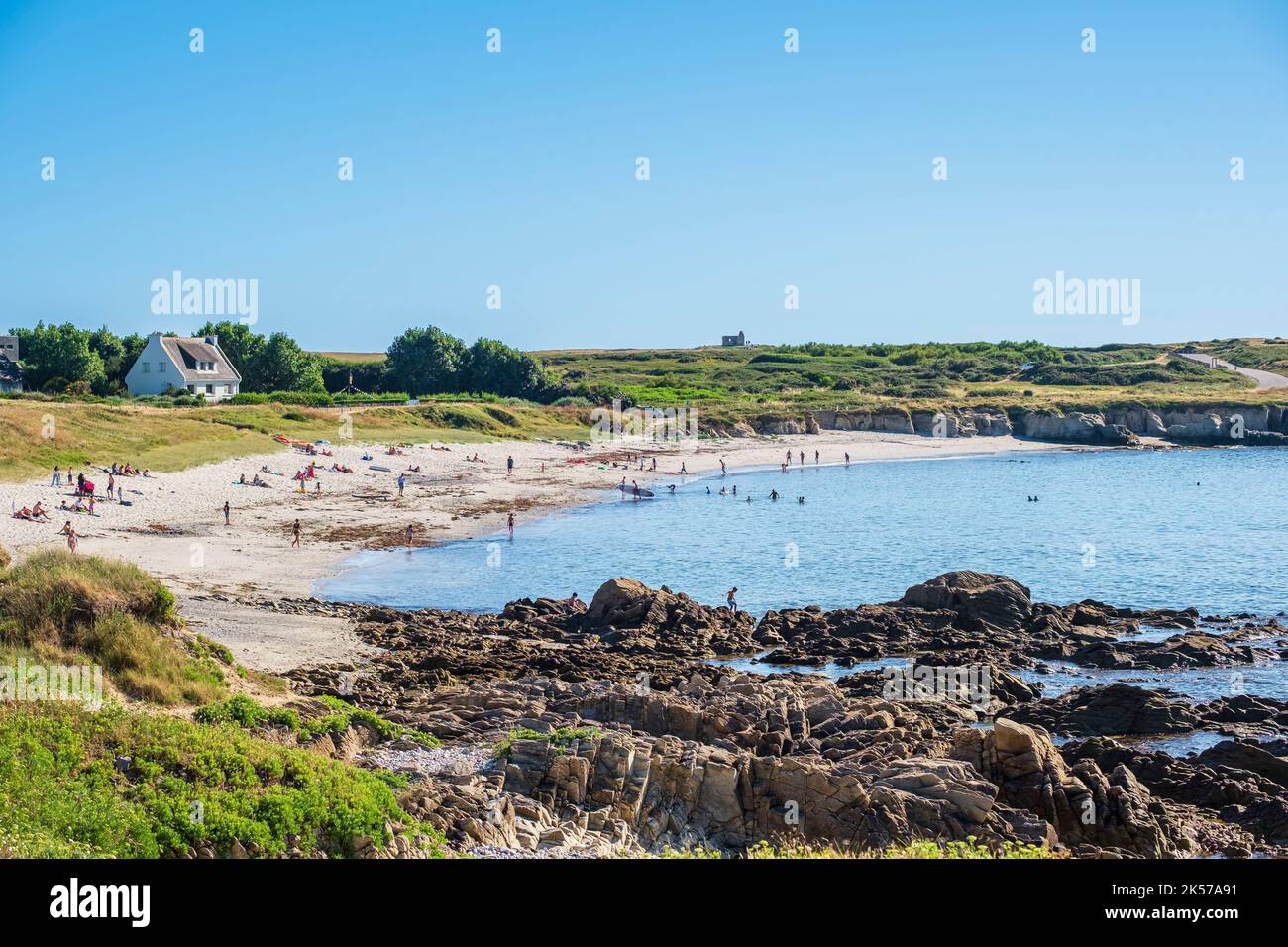 France, Morbihan, Saint-Pierre-Quiberon, Portivy hamlet, Fozo beach on ...