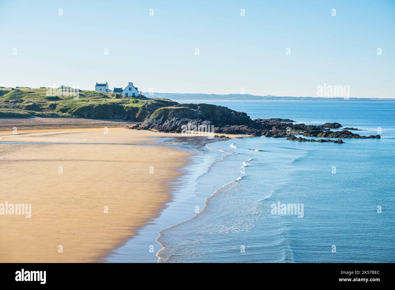 France, Finistere, Clohars-Carnoet, Le Pouldu hamlet, Bellangenet beach ...