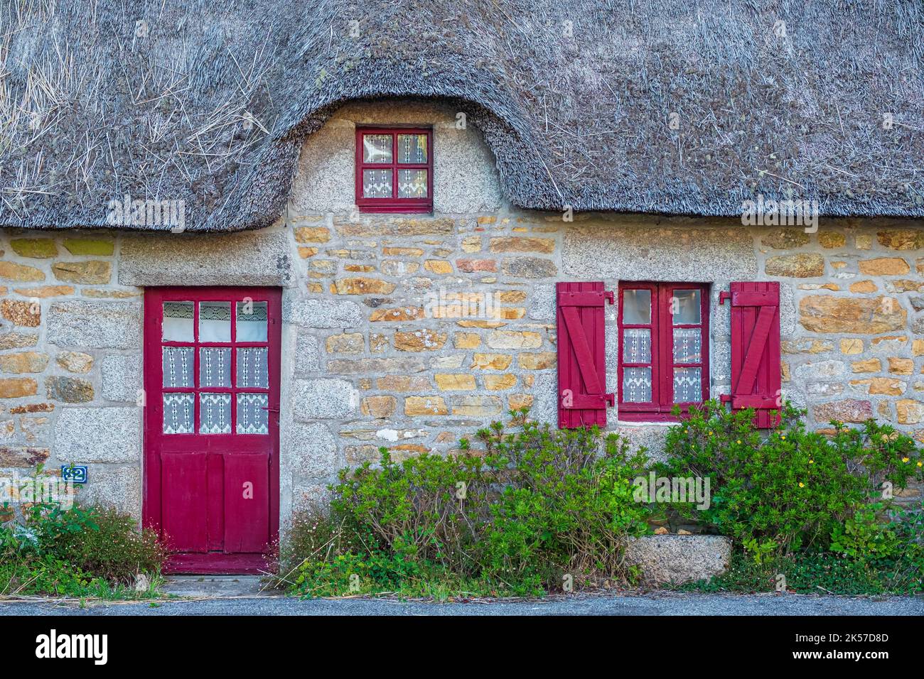 France, Finistere, Nevez, thatched cottage village of Kerascoët