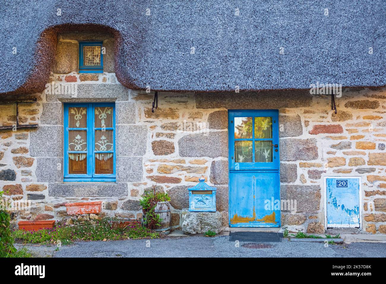 France, Finistere, Nevez, thatched cottage village of Kerascoët