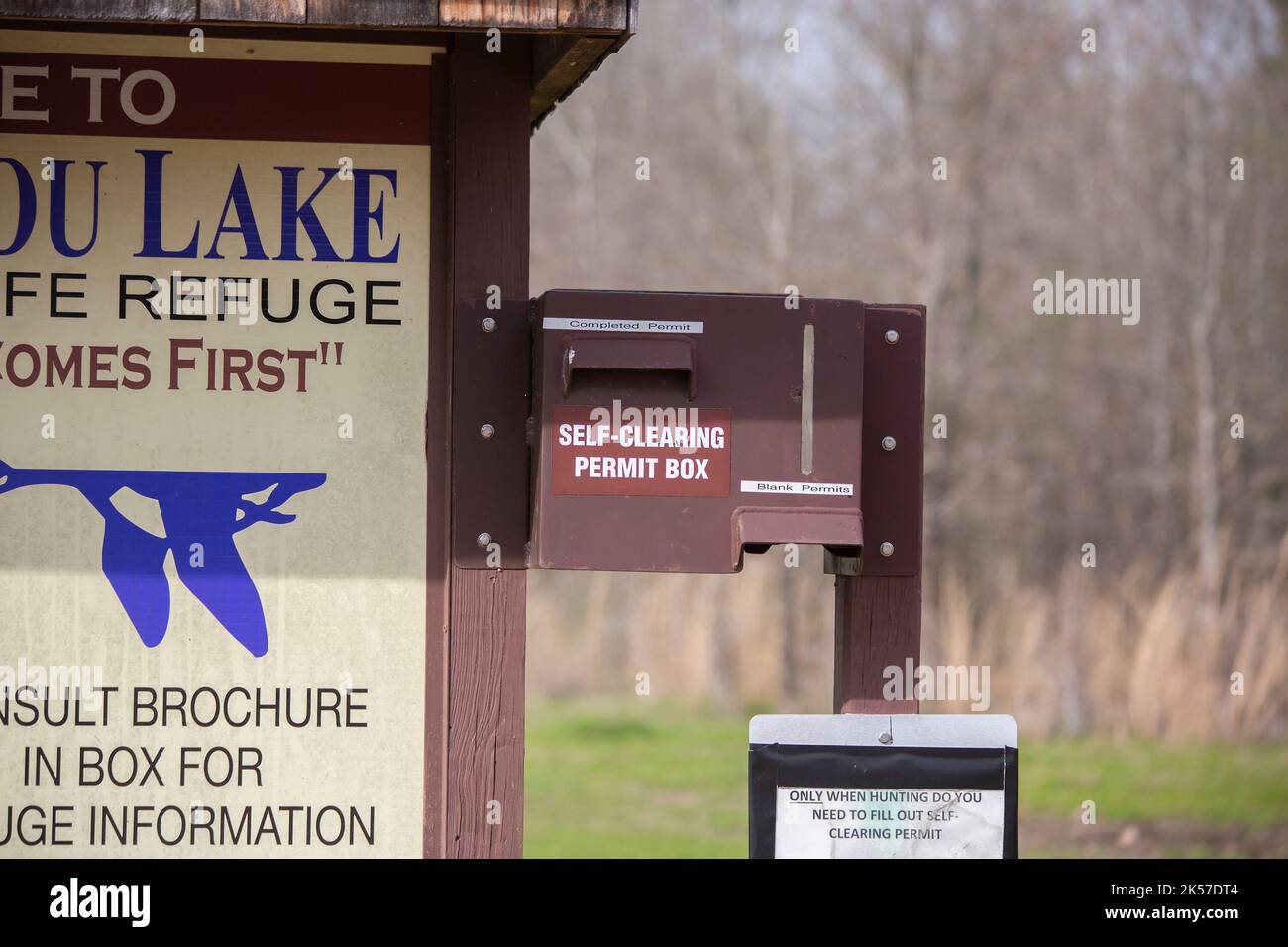 BLACK BAYOU NATIONAL WILDLIFE REFUGE, LOUISIANA/USA – MARCH 17 2018: Entry sign at the edge of the hunting area at the Black Bayou National Wildlife R Stock Photo