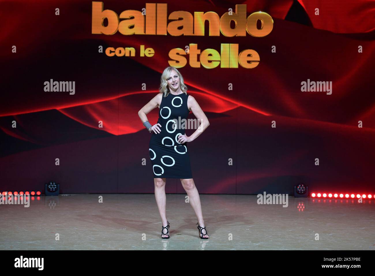 Rome, Italy. 06th Oct, 2022. Luisella Costamagna attends the photocall of the program 'Ballando con le stelle (Dancing with the stars)' at the Rai Auditorium at Foro Italico. Credit: SOPA Images Limited/Alamy Live News Stock Photo