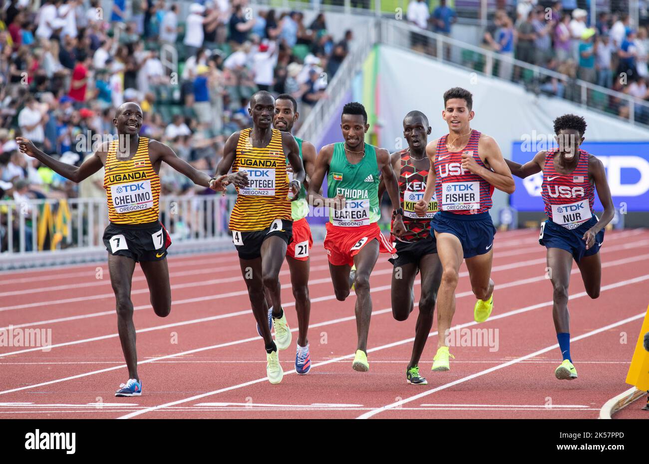 Oscar Chelimo, Joshua Cheptegei, Selemon Barega and Grant Fisher competing in the men’s 5000m heats at the World Athletics Championships, Hayward Fiel Stock Photo