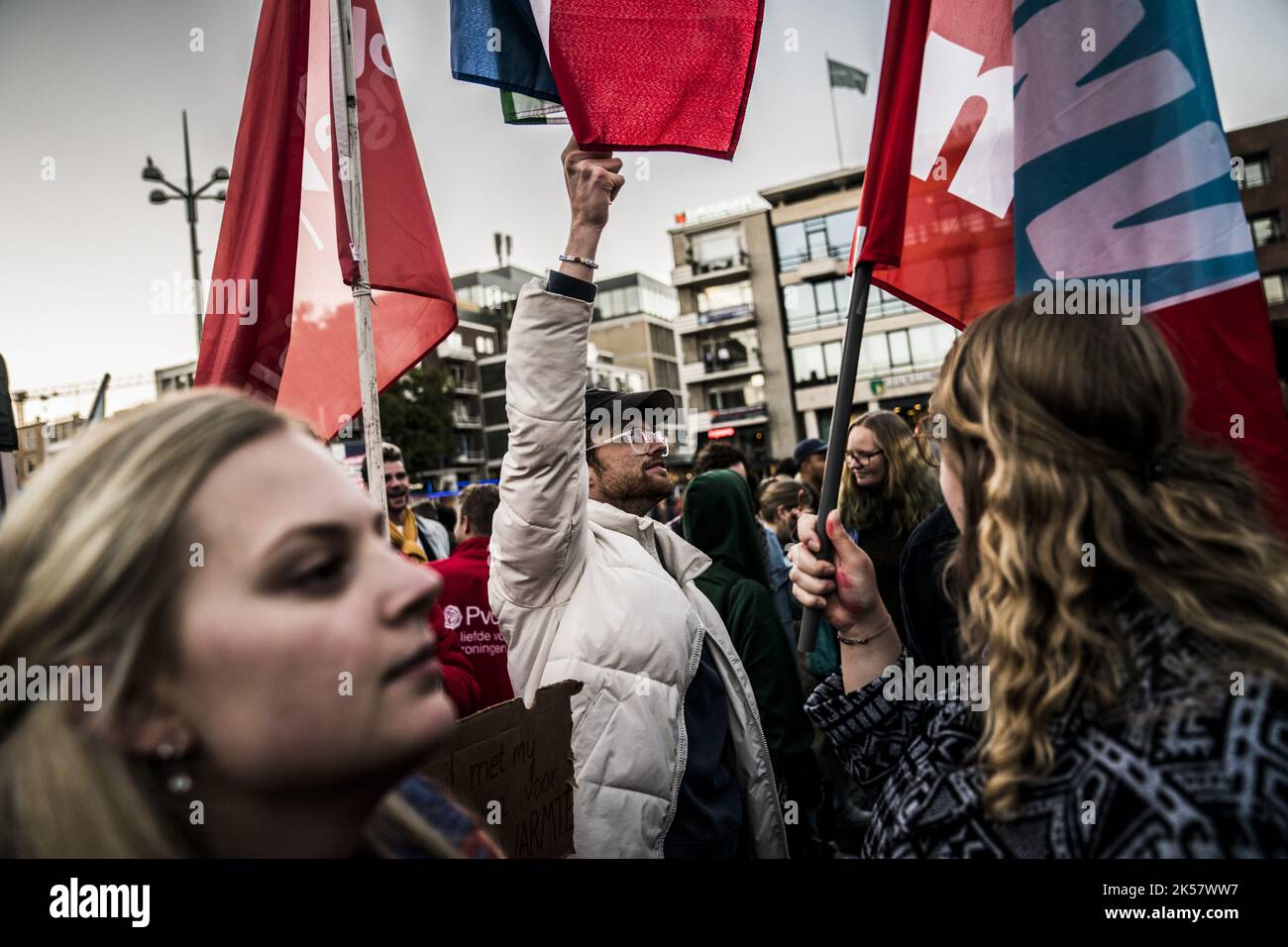 GRONINGEN, Netherlands, 2022-10-06 18:52:53 GRONINGEN - Students protest on the Grote Markt for the energy surcharge. They want to be able to claim the one-off energy compensation from the cabinet of 1,300 euros. ANP SIESE VEENSTRA netherlands out - belgium out Stock Photo