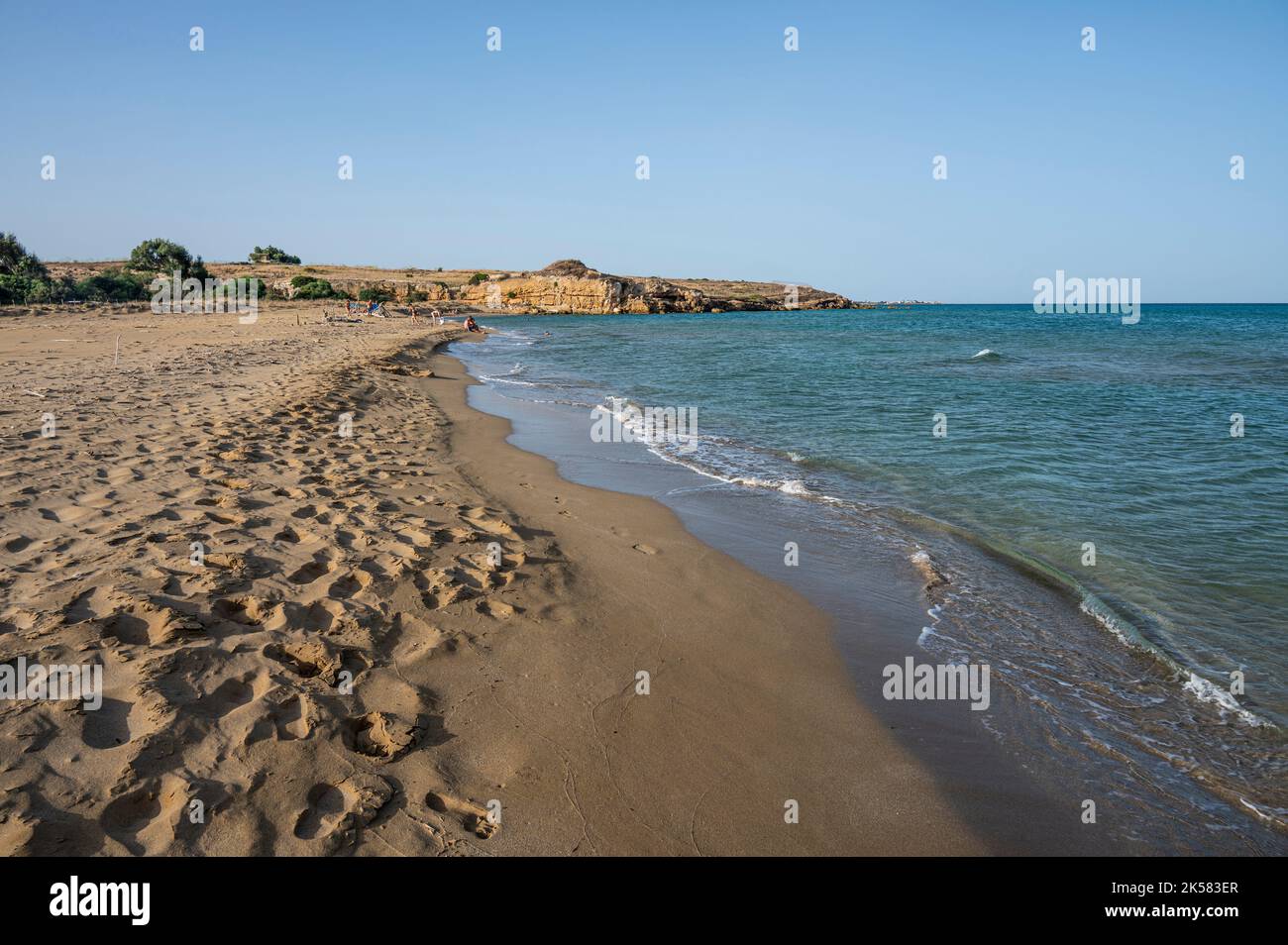 The beautiful and wild beach of Eloro in Sicily Stock Photo - Alamy