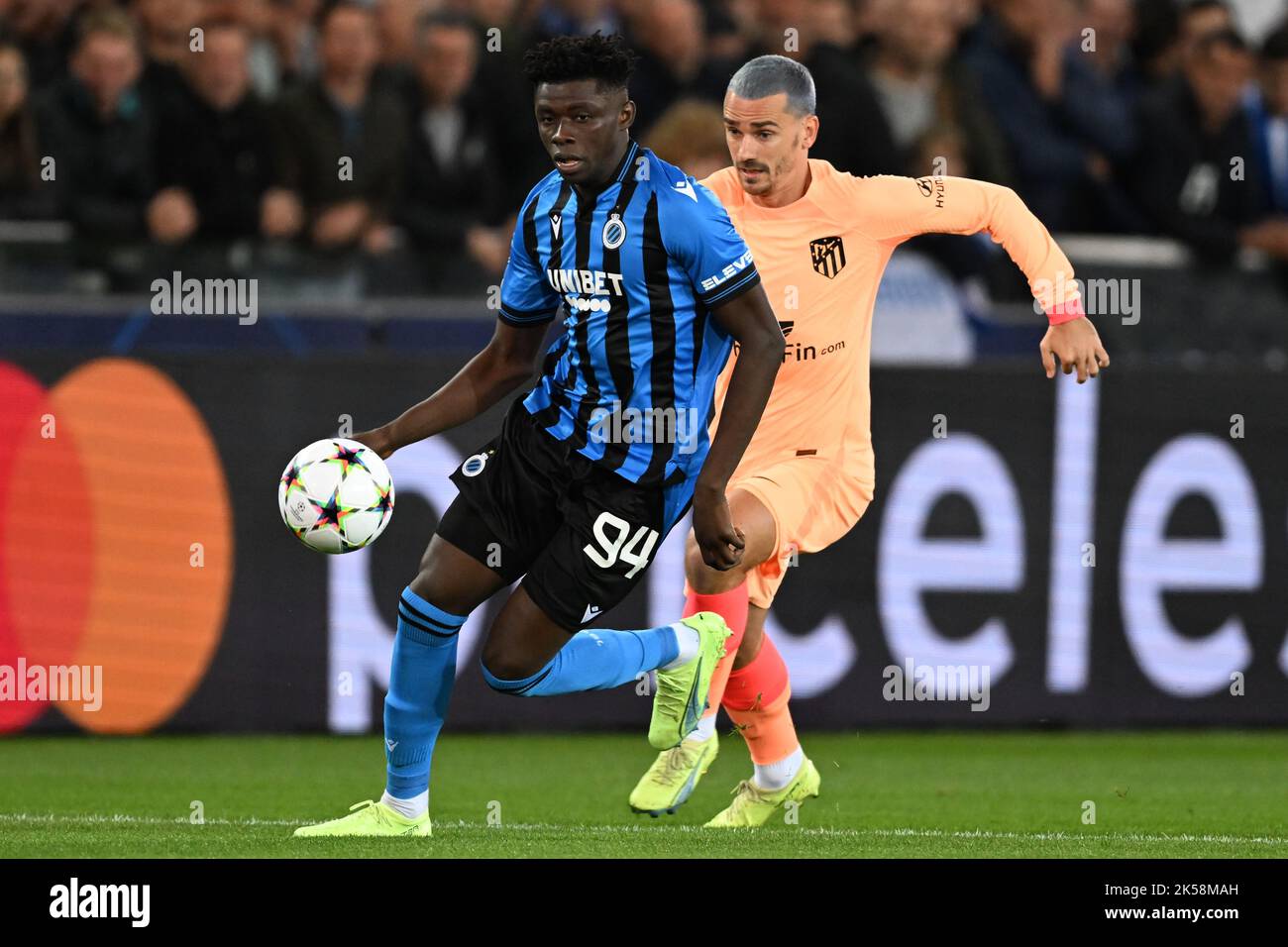 BRUGES - (lr) Akabar Sylla of Club Brugge, Antoine Griezmann of Club