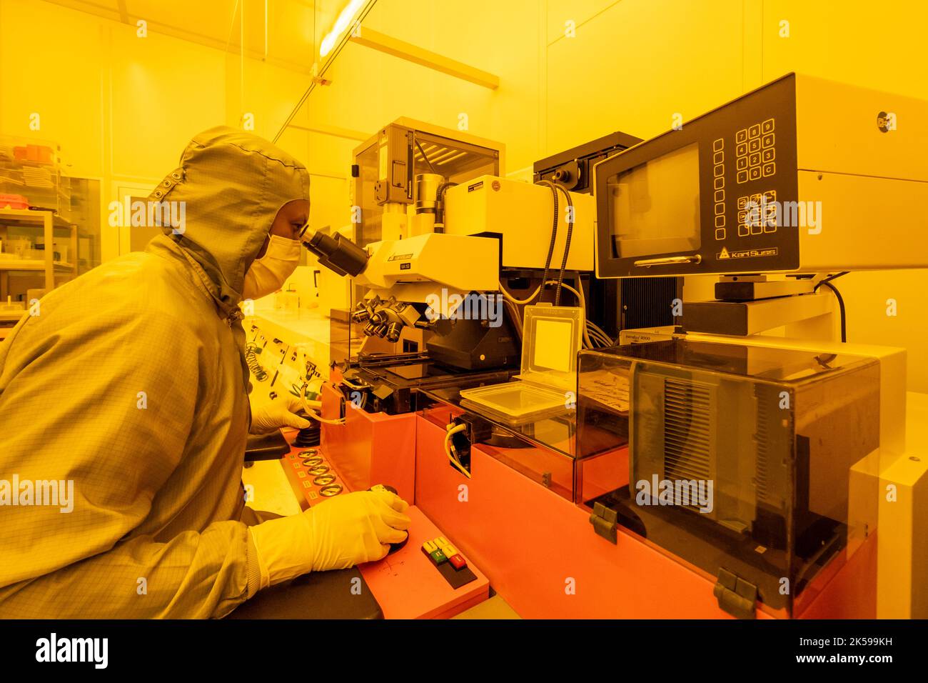 31.05.2022, Germany, Lower Saxony, Hannover - Laboratory for Nano- and Quantum Engineering (LNQE), interdisciplinary research center of Leibniz Univer Stock Photo