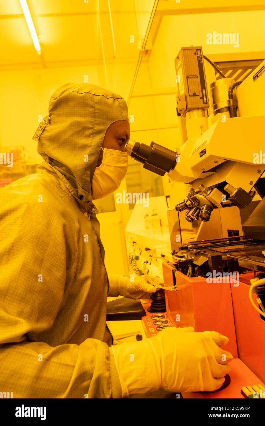 31.05.2022, Germany, Lower Saxony, Hannover - Laboratory for Nano- and Quantum Engineering (LNQE), interdisciplinary research center of Leibniz Univer Stock Photo